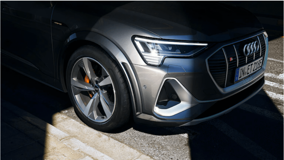 Close up cropped view of the front of an Audi e-Tron