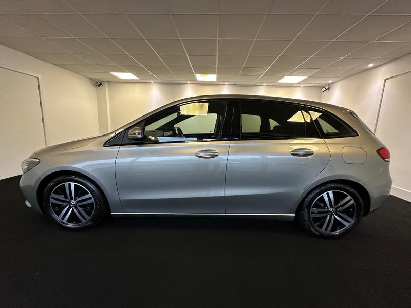 Mercedes-Benz B Class Photo 000992c2-133c-4bd0-ac5f-16c8b4cdca72.jpg