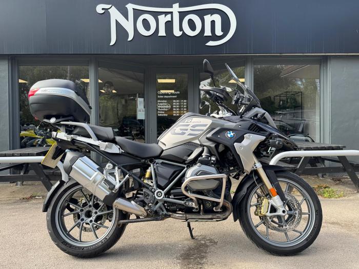 www.southdownsmotorcycles.co.uk