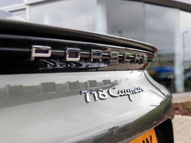PORSCHE Cayman Photo 18