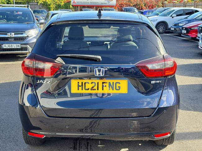 Honda Jazz Photo 0052e28a-5c44-460b-9d4c-f5a2afef5227.jpg
