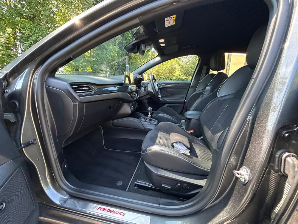 Used Ford Focus EF69JWW 15
