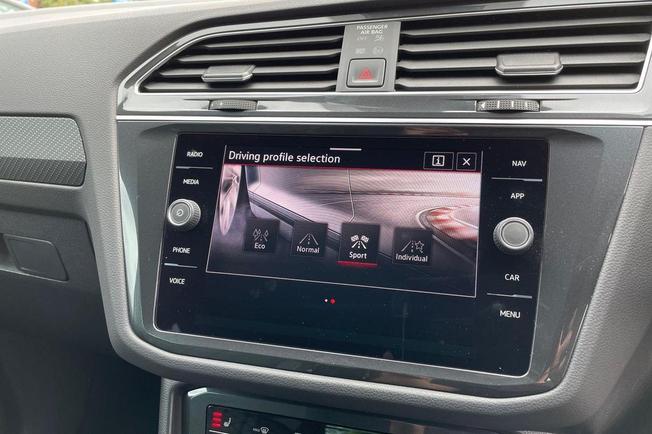 Volkswagen Tiguan Photo 11