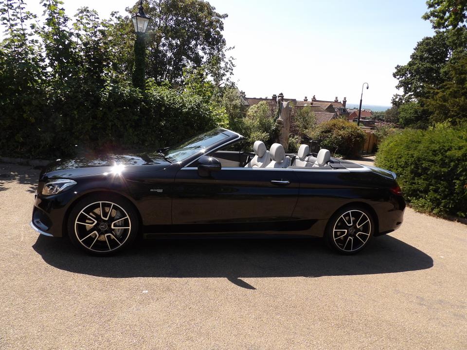 Used Mercedes-Benz C Class AO67VYH 10