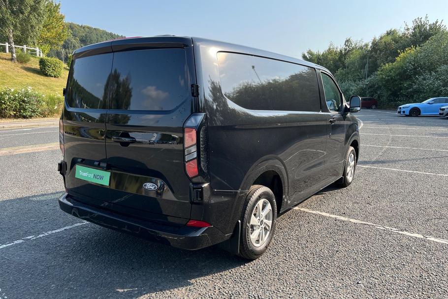 Used Ford TRANSIT CUSTOM CUSTOMPHEV01 8