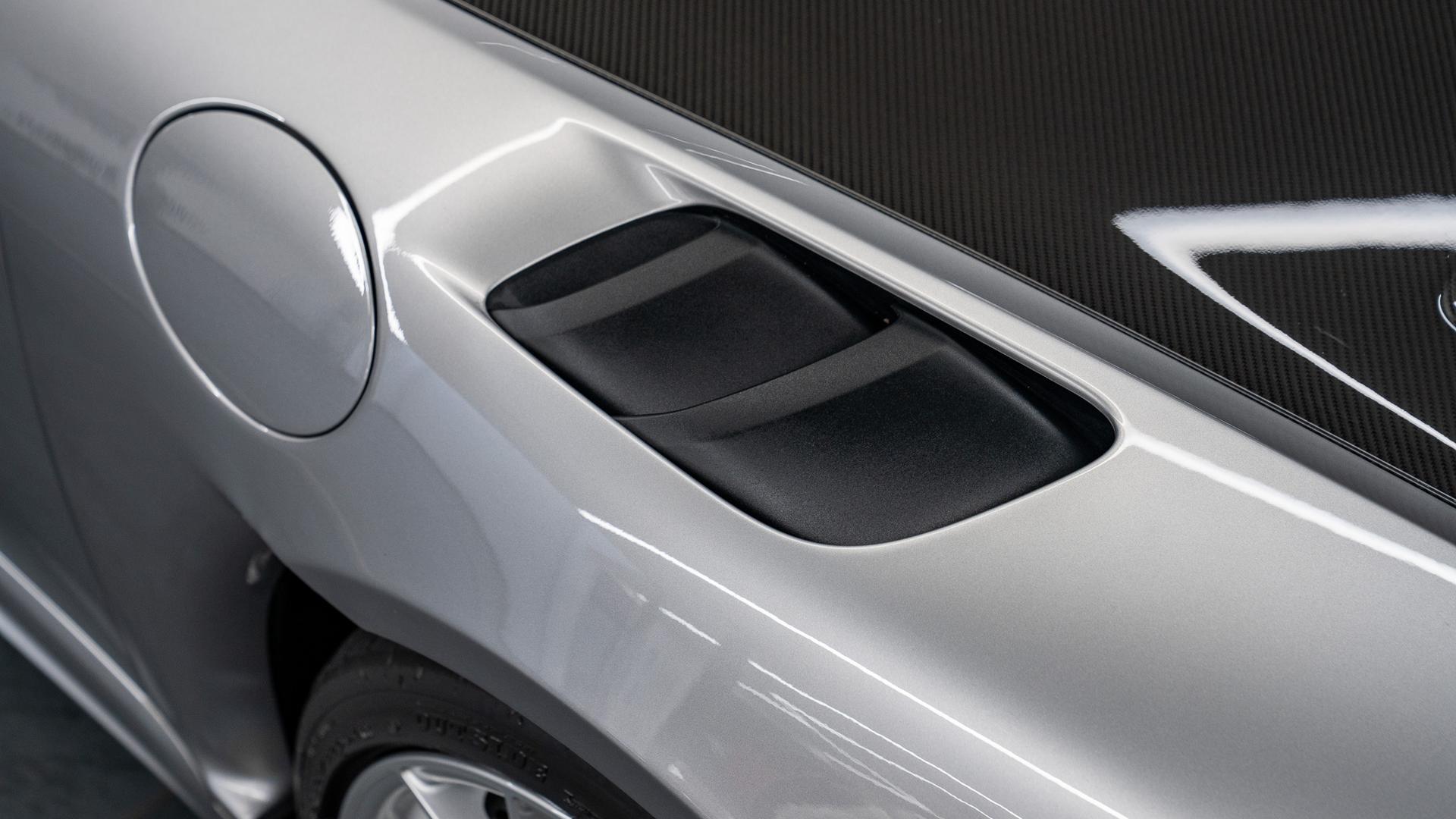 Porsche 718 Cayman GT4 Photo 0083e848-0291-45b9-8327-fcd49267fa3d.jpg