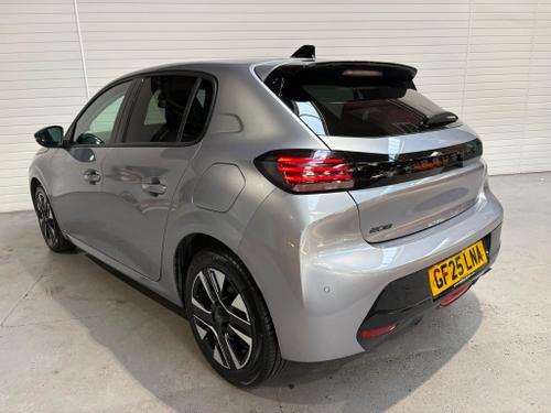 Peugeot 208 Photo 0098e41b-89a0-4091-8863-8cccbf83e07b.jpeg