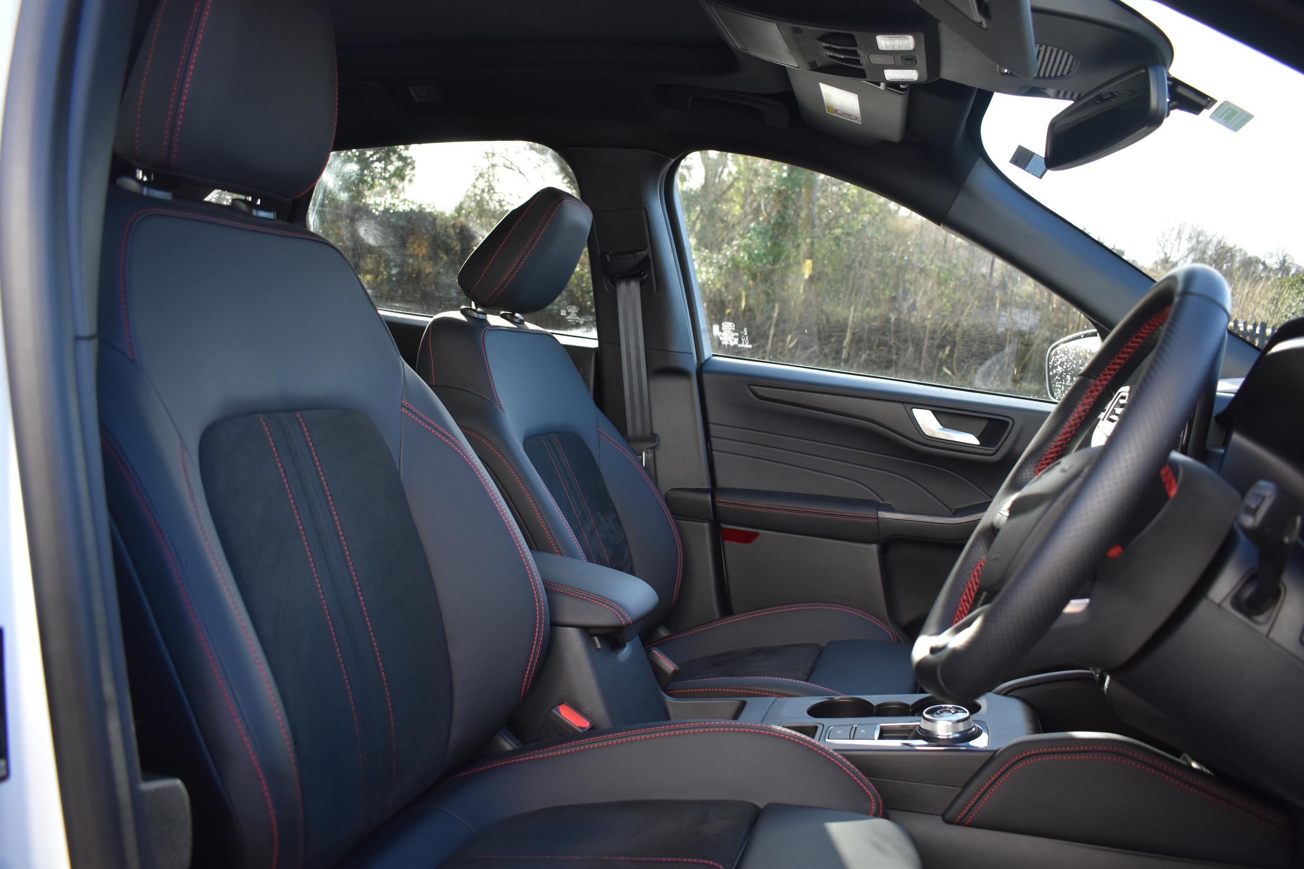Used Ford KUGA EN74OPT 22