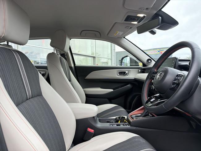 Honda HR-V Photo 00a7d920-5e74-42a5-962d-c03e55179a48.jpg