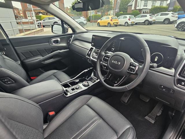 Kia Sorento Photo 00be6700-e62f-4ca8-87e9-2b471171feef.jpg