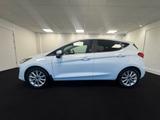 Ford Fiesta Photo 9