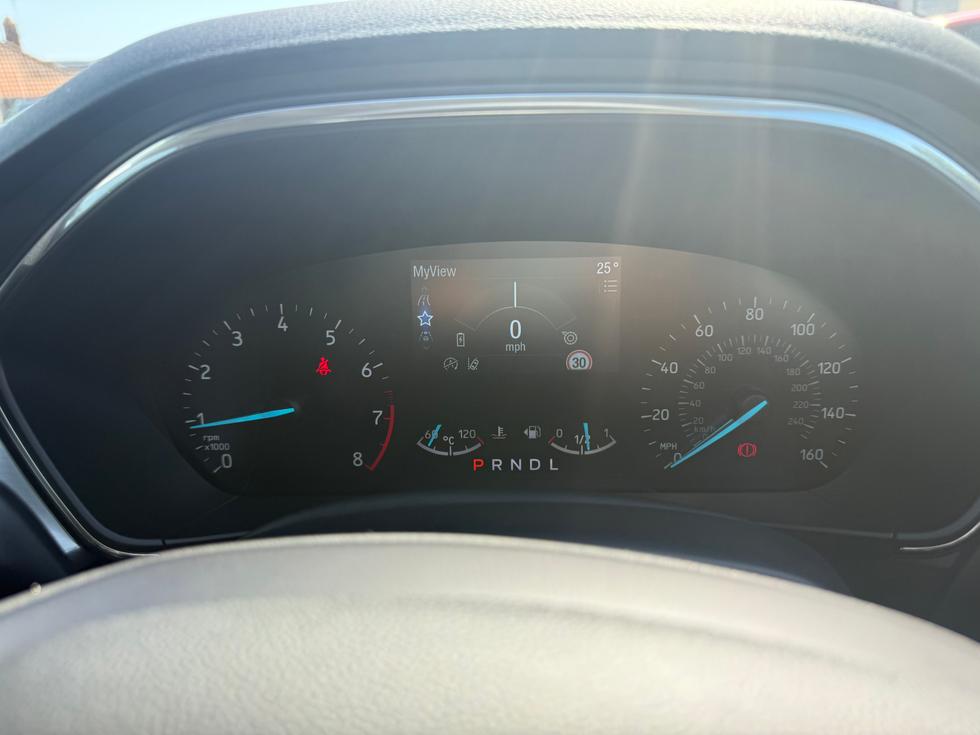 Ford Focus Photo 00d2ba5d-f1c0-4df7-9d10-02d5f6d20ad8.jpeg