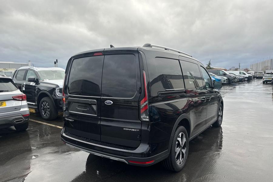 Ford TRANSIT CONNECT Photo 00d2d9b6-7f7c-4d77-a4dc-d0b736a51a56.jpg