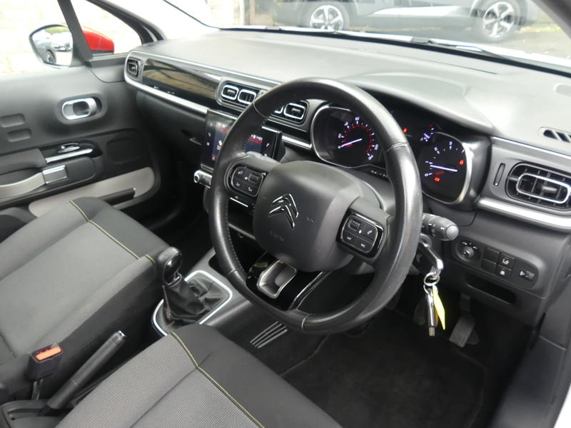 Citroen C3 Photo 00d5520f-ceb6-4847-80fa-4b9ce87fa218.jpg