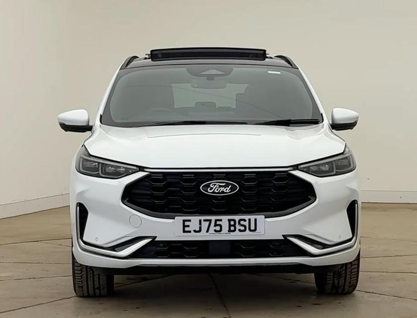 Ford Kuga Photo 00e628d0-da43-4190-8470-2e210f34ed37.jpg