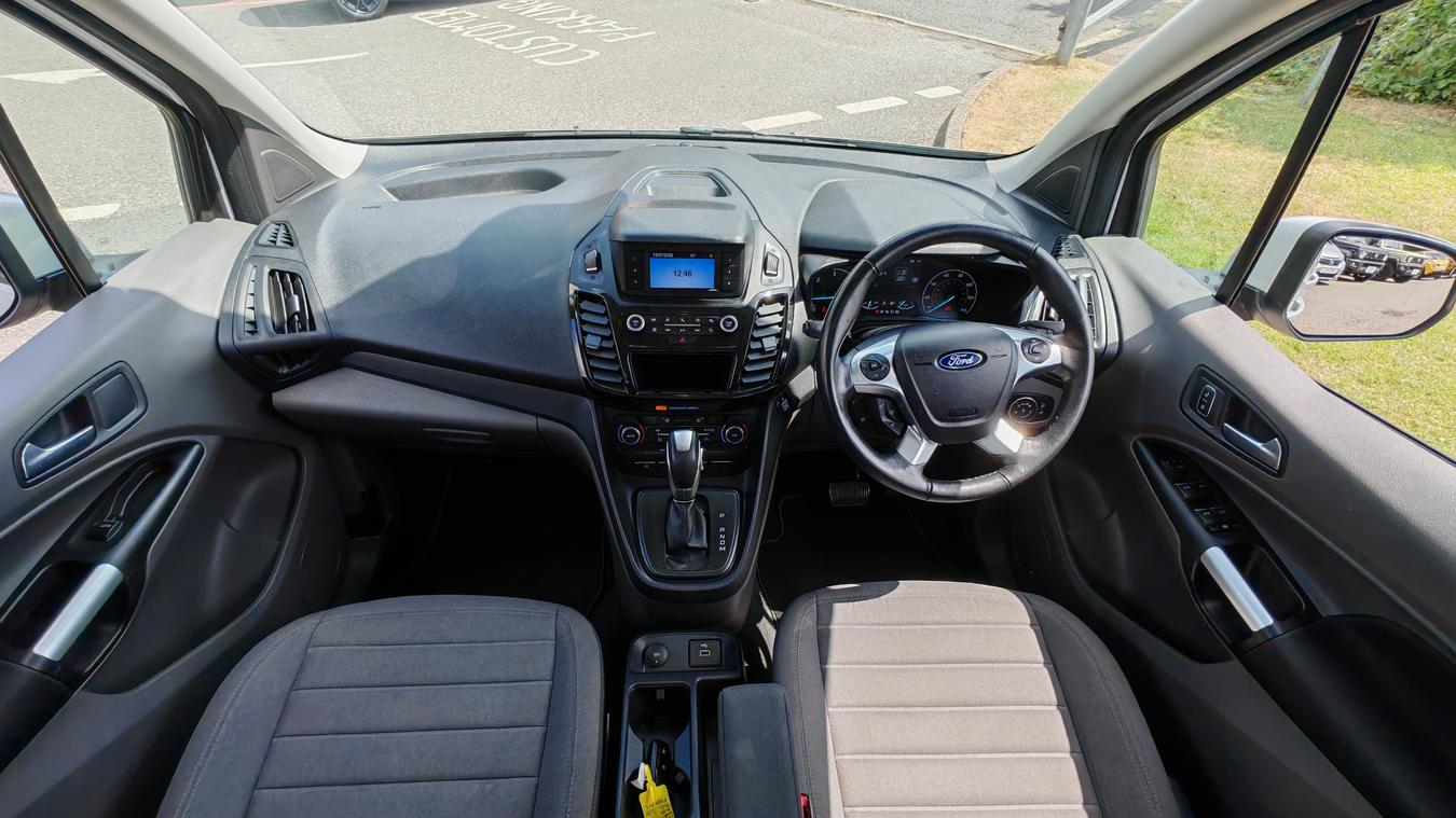 Used Ford Tourneo Connect FY20OVL 31
