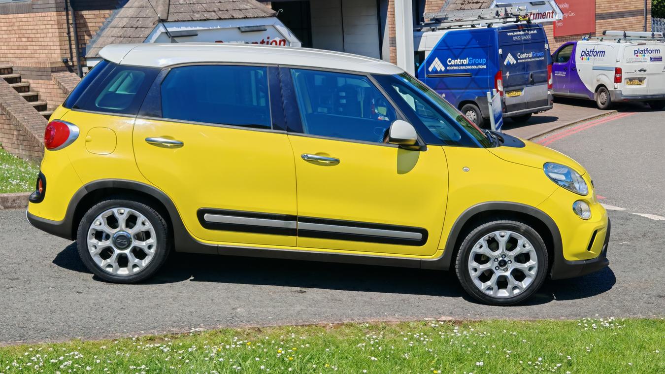 Used Fiat 500L MV14AEY 2