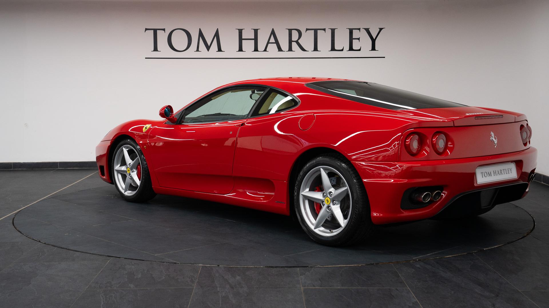 Ferrari 360 Photo 01152977-ede9-47ec-a9c3-b0d1f991e78a.jpg