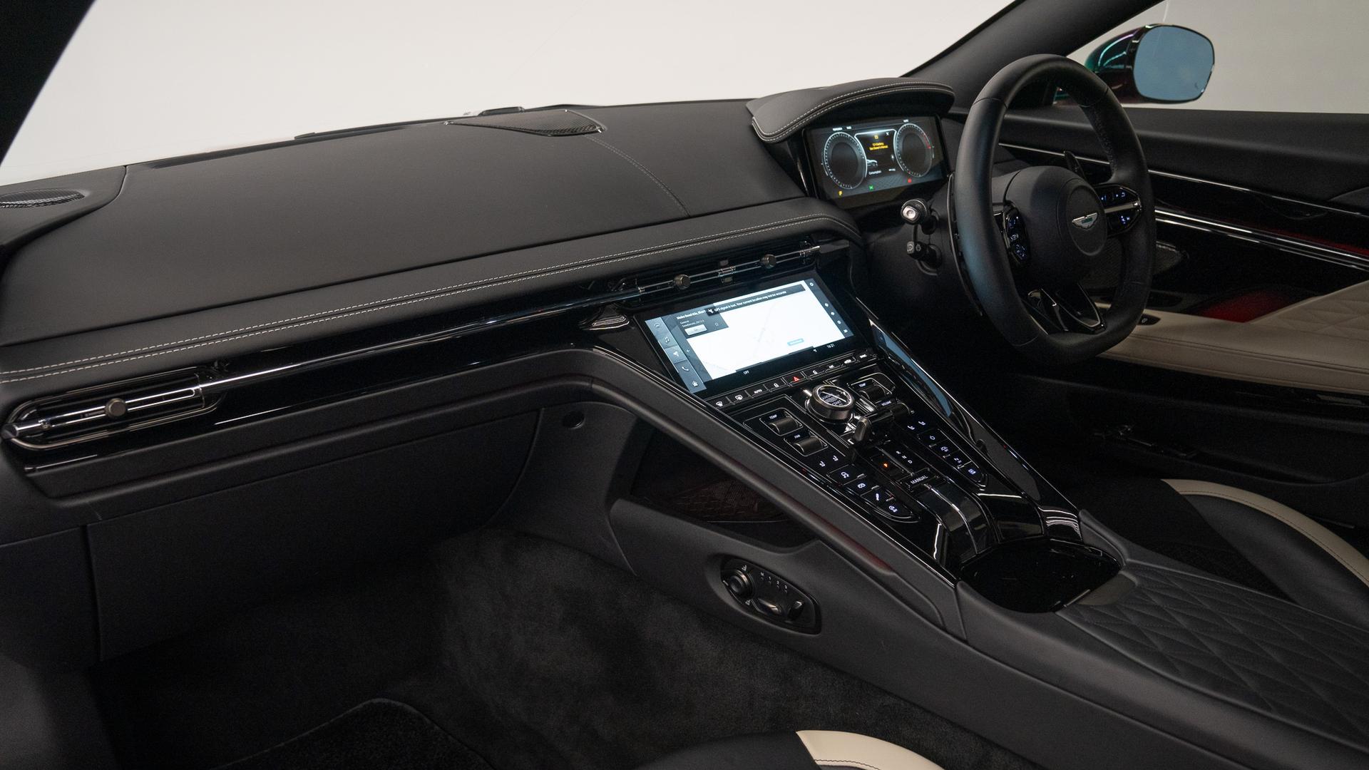 Aston Martin DB12 Photo 011d2d16-1e01-45b0-9c1d-069fb963c802.jpg