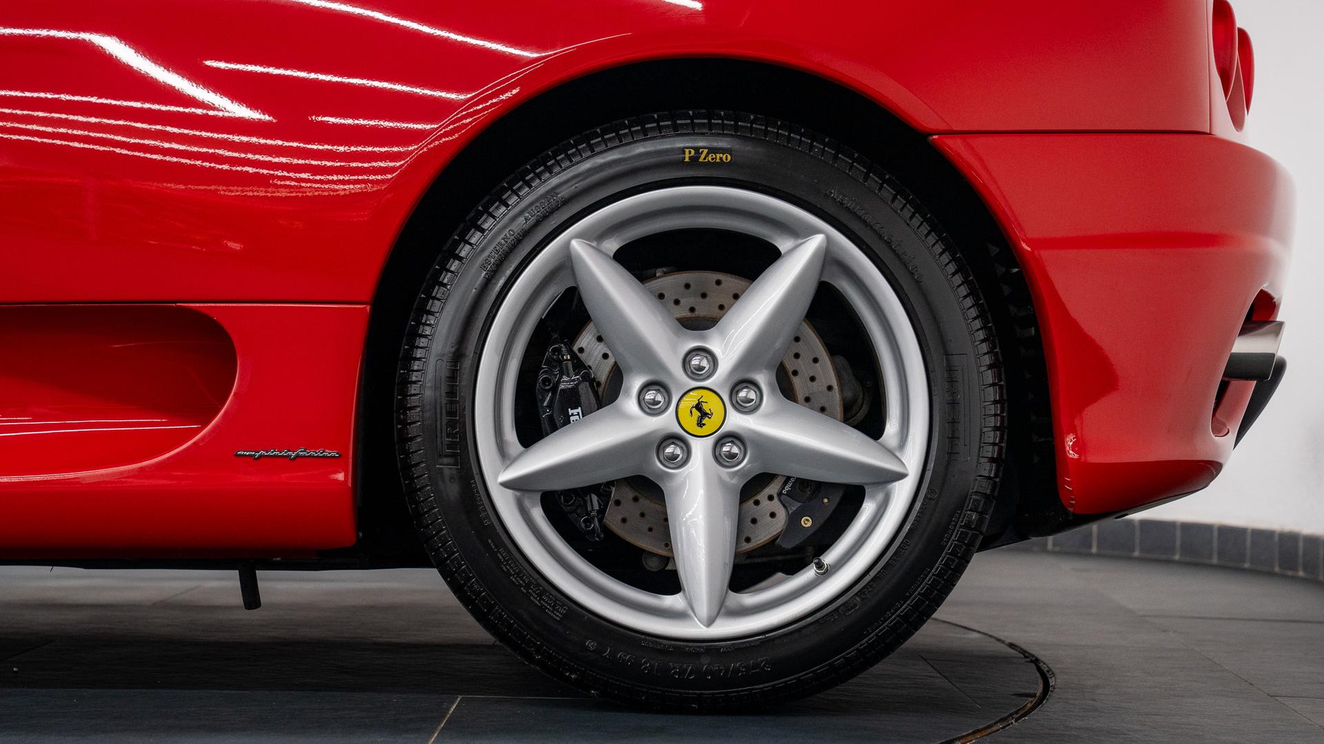 Ferrari 360 Photo 01238db1-69e6-44f7-bc2e-008670b26b30.jpg