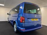 Volkswagen Transporter Shuttle Photo 7