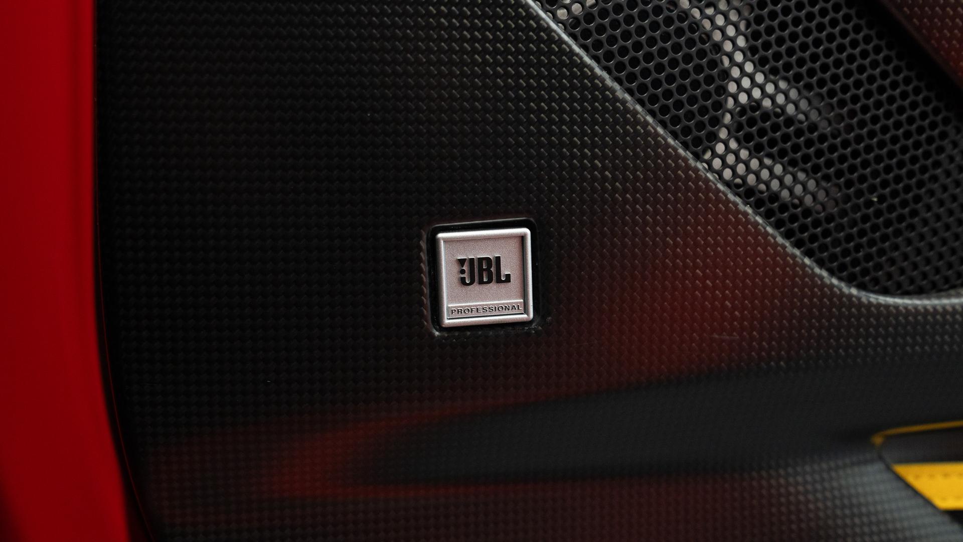 Ferrari SF90 XX Stradale Photo 012f14a2-0f09-4fd8-afdb-573bb193919c.jpg