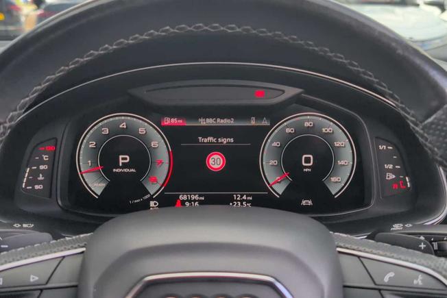 AUDI Q7 Photo 34