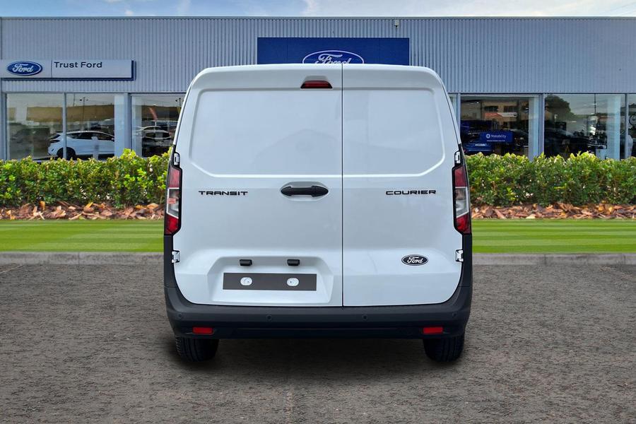 Ford TRANSIT COURIER Photo 013f9efb-d779-4fcc-bae6-74df889e129d.jpg