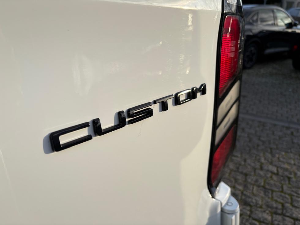 Ford Transit Custom Photo 014284f6-d6c8-4f0e-bffd-b76e2aa2db9e.jpeg