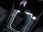 Volkswagen Golf Photo 25