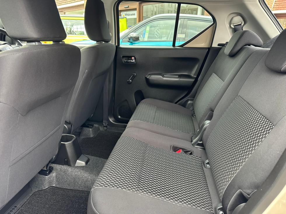 Suzuki Ignis Photo 0148129f-0751-4cfa-8717-3efc7988781e.JPEG