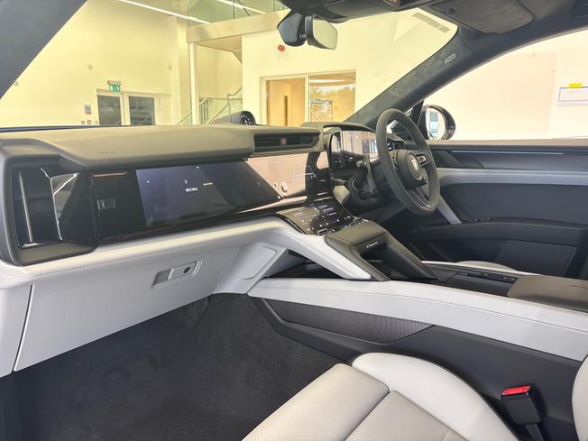 PORSCHE Cayenne Photo 13