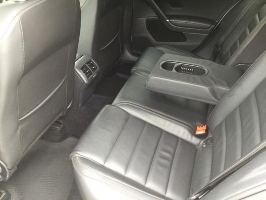 Volkswagen Golf Photo 01549f62-d9b4-4cb9-8914-a244c33f48d5.jpg