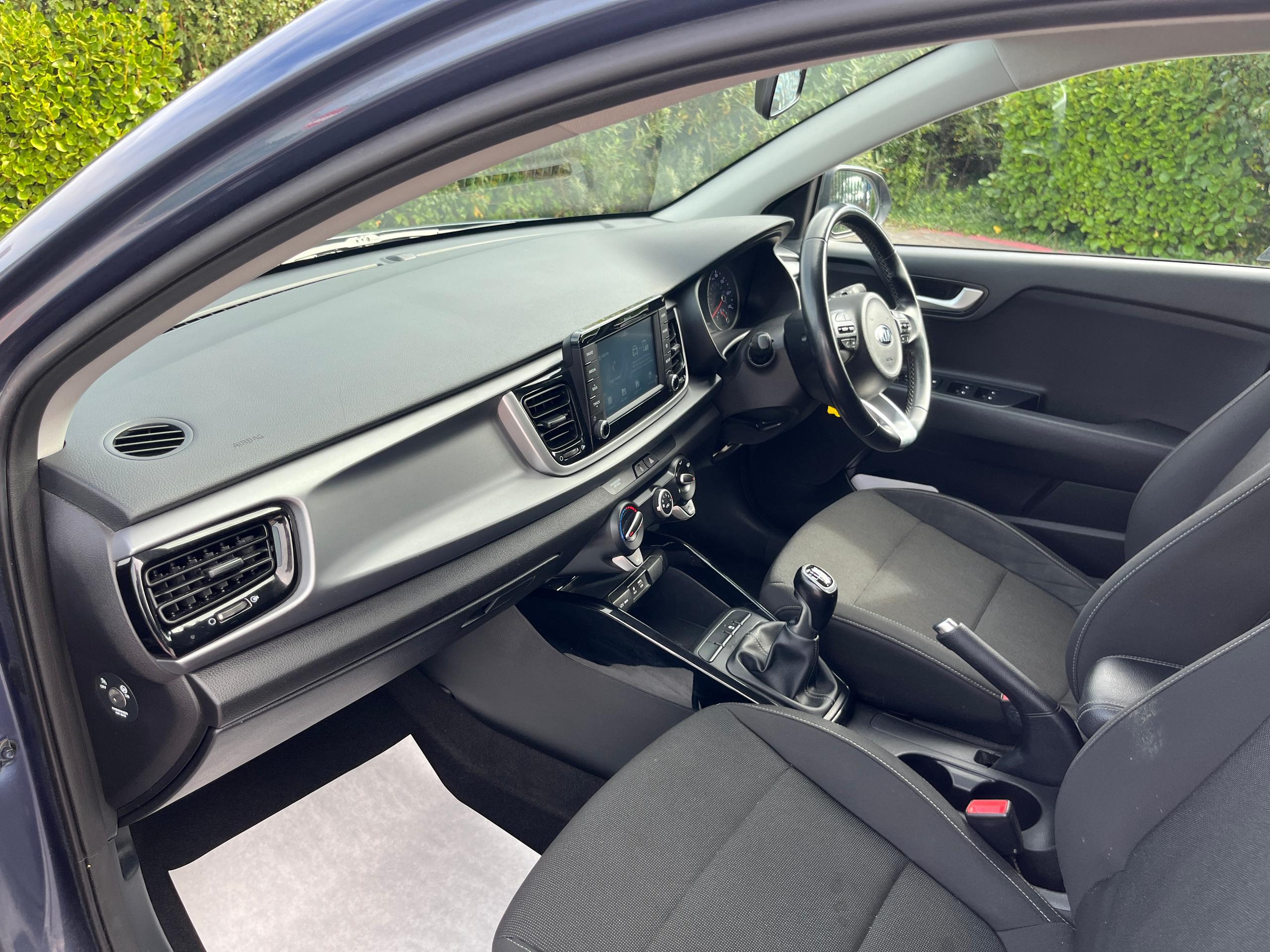 Kia Rio Photo 14