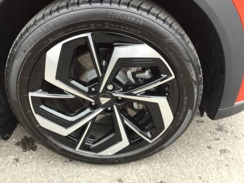 Changan Deepal S07 Photo 01764321-10f6-4458-8476-2da5bbc850ce.jpg