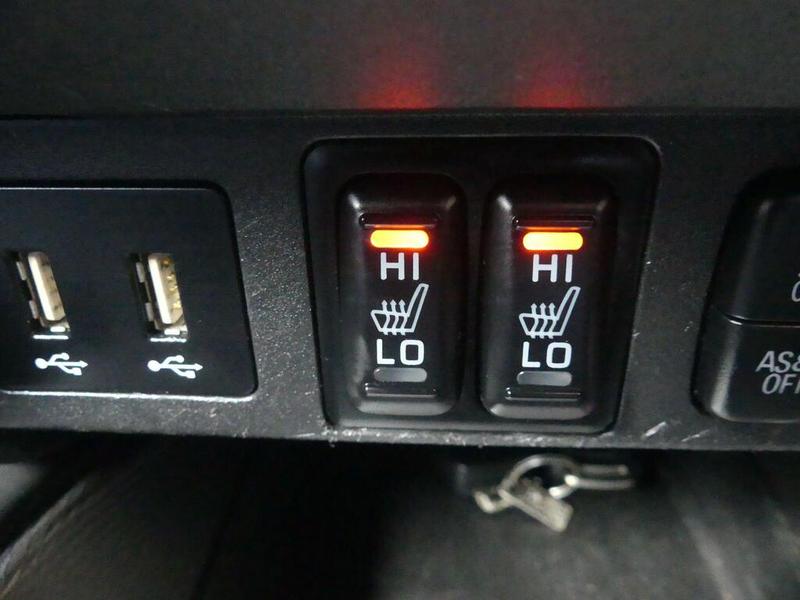 Mitsubishi ASX Photo 01778717-0cd1-480a-a63f-4d5edf76e756.jpg