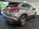 Mercedes-Benz GLA Photo 9