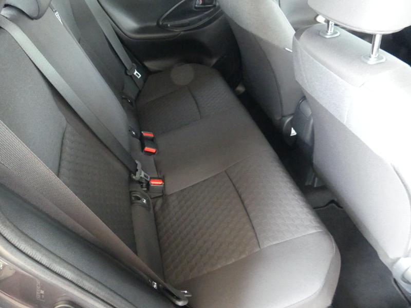 Toyota Yaris Photo 019b8ee7-bde0-461b-8006-67f0581f72ce.jpg