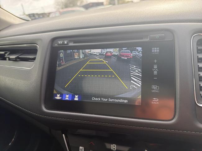Honda HR-V Photo 01ac948f-2f56-48c2-b828-8ab385821e2e.jpg