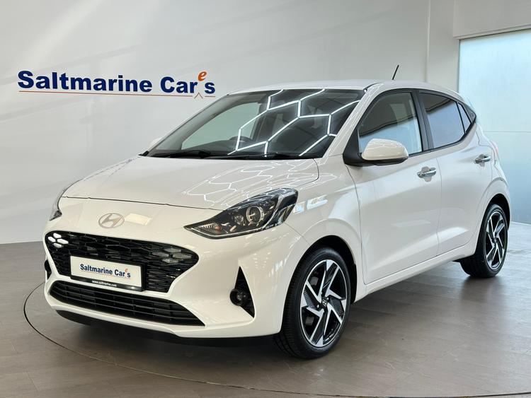 Used 2023 Hyundai i10 1.2 Premium Hatchback 5dr Petrol Manual Euro 6 (s/s) (84 ps) White at #sitename#