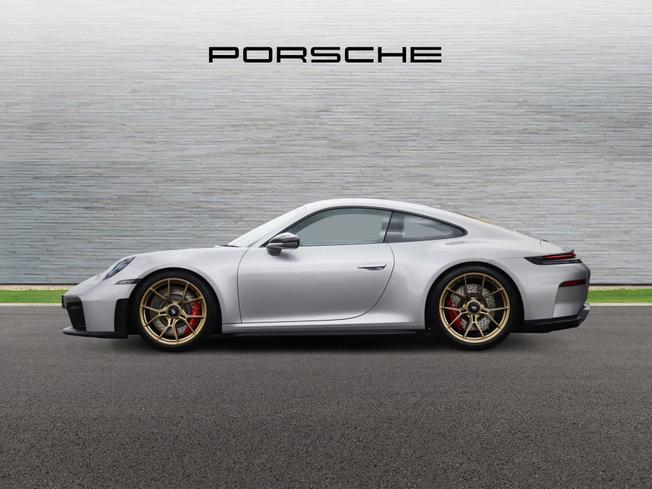 PORSCHE 911 Photo 4