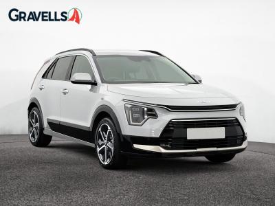 Used 2024 Kia NIRO 1.6h GDi 2 SUV 5dr Petrol Hybrid DCT Euro 6 (s/s) (139 bhp) White at Gravells