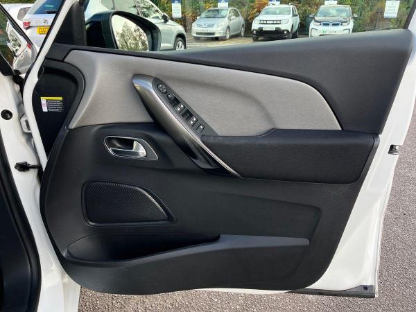 Citroen Grand C4 SpaceTourer Photo 01ec520c-8894-4300-8fa3-fe27be2b0d81.jpg