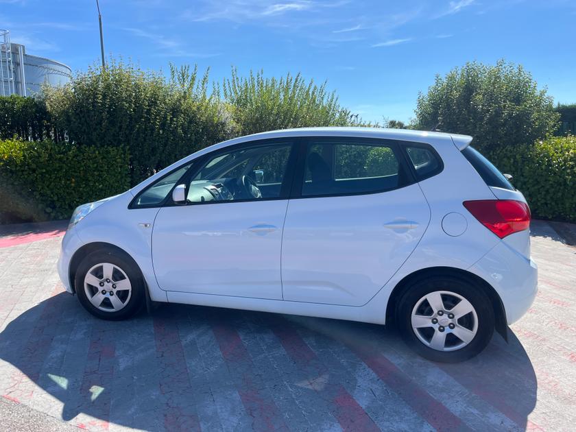 Kia Venga Photo 0200685f-e579-42f0-9ebe-53a144e217f6.jpg