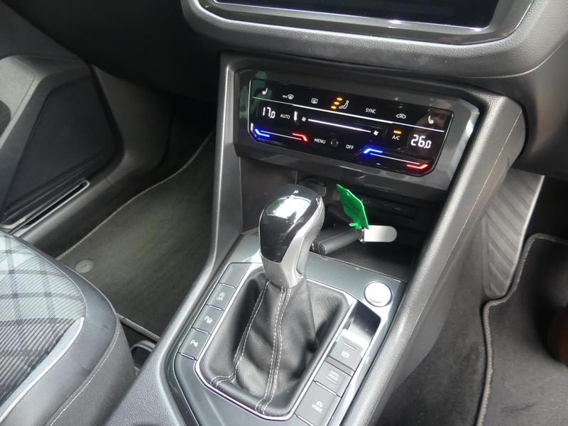 Volkswagen Tiguan Photo 02058da4-336f-45d5-a1b3-ea6c65095f51.jpg