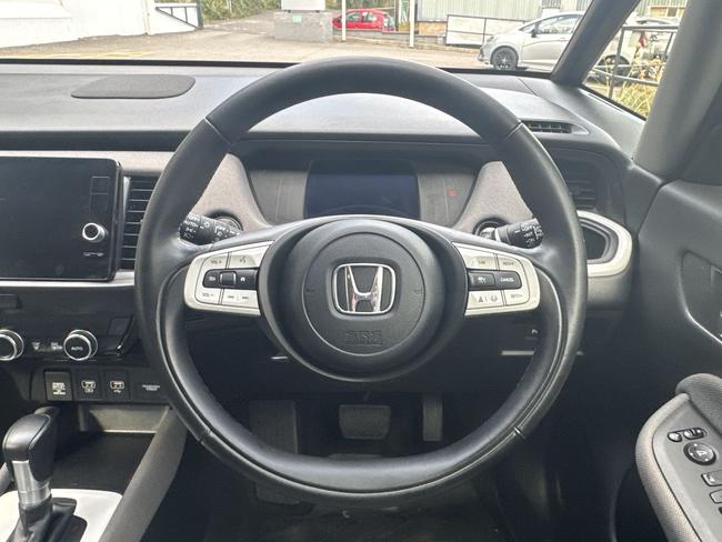 Honda Jazz Photo 02097e20-1521-4eb6-9945-1355cc30e7cc.jpg