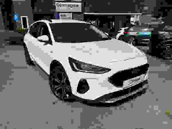 Used 2022 Ford FOCUS ACTIVE VIGNALE 1.0T ECOBOOST 155PS MHEV 5DR AUTO FROZEN WHITE at Dinnages