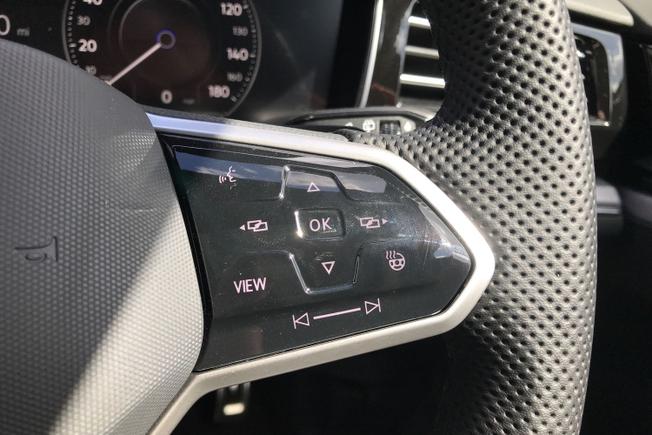 Volkswagen Touareg Photo 17