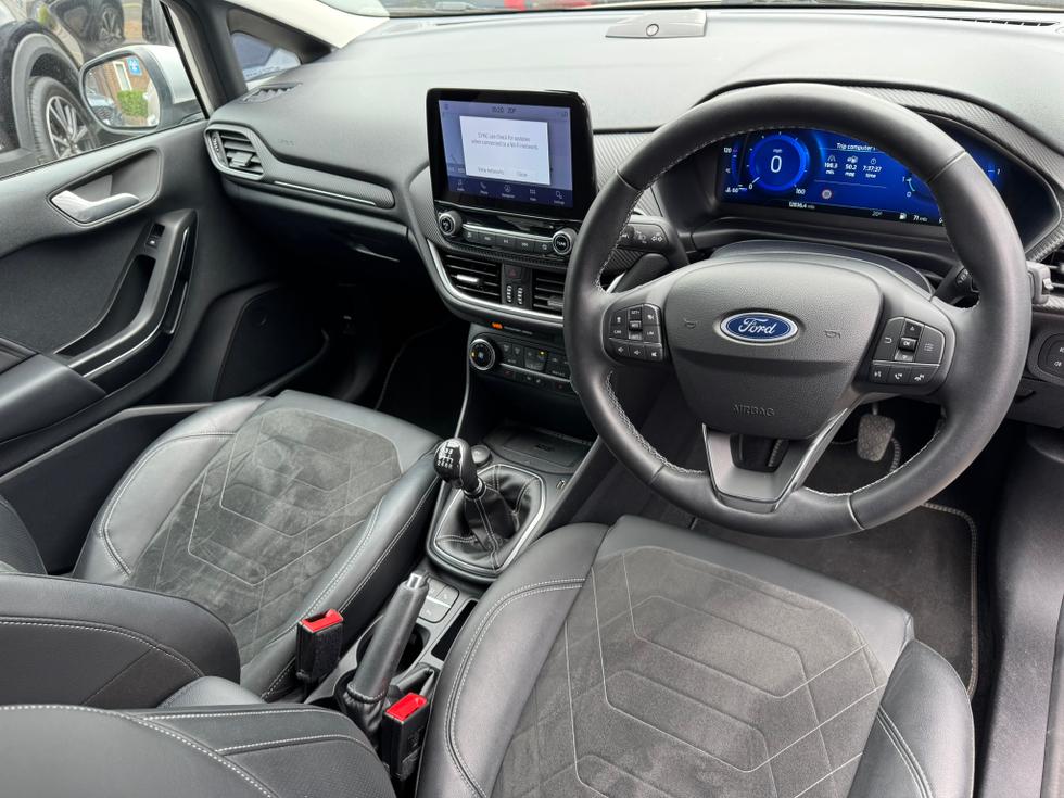 Ford Fiesta Photo 022ad516-154e-4e63-832a-37a76c1ace12.JPEG