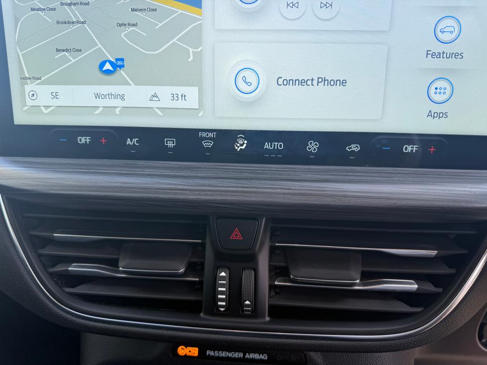 Ford Kuga Photo 0232cf37-9aab-4d15-9b2c-f253078821b9.jpeg